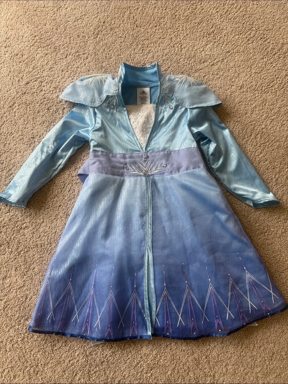 Disney Store Deluxe Elsa Travel Costume from the movie Frozen 2